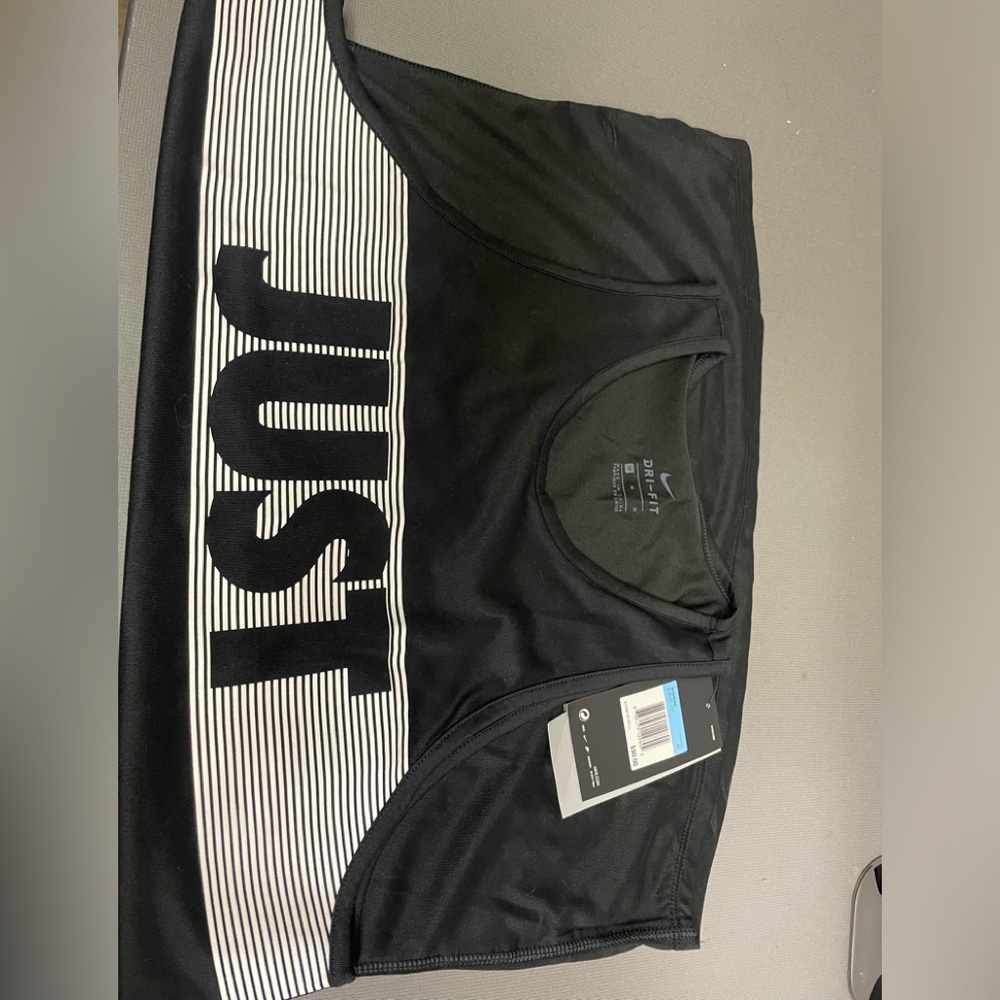 Nike womens dri fit black white size medium tank anti odor nwt